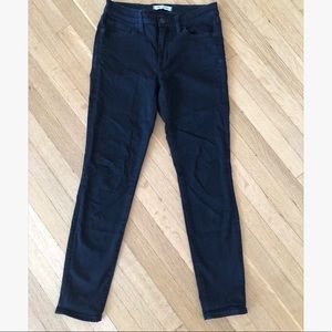 Madewell Black Roadtripper Jeans